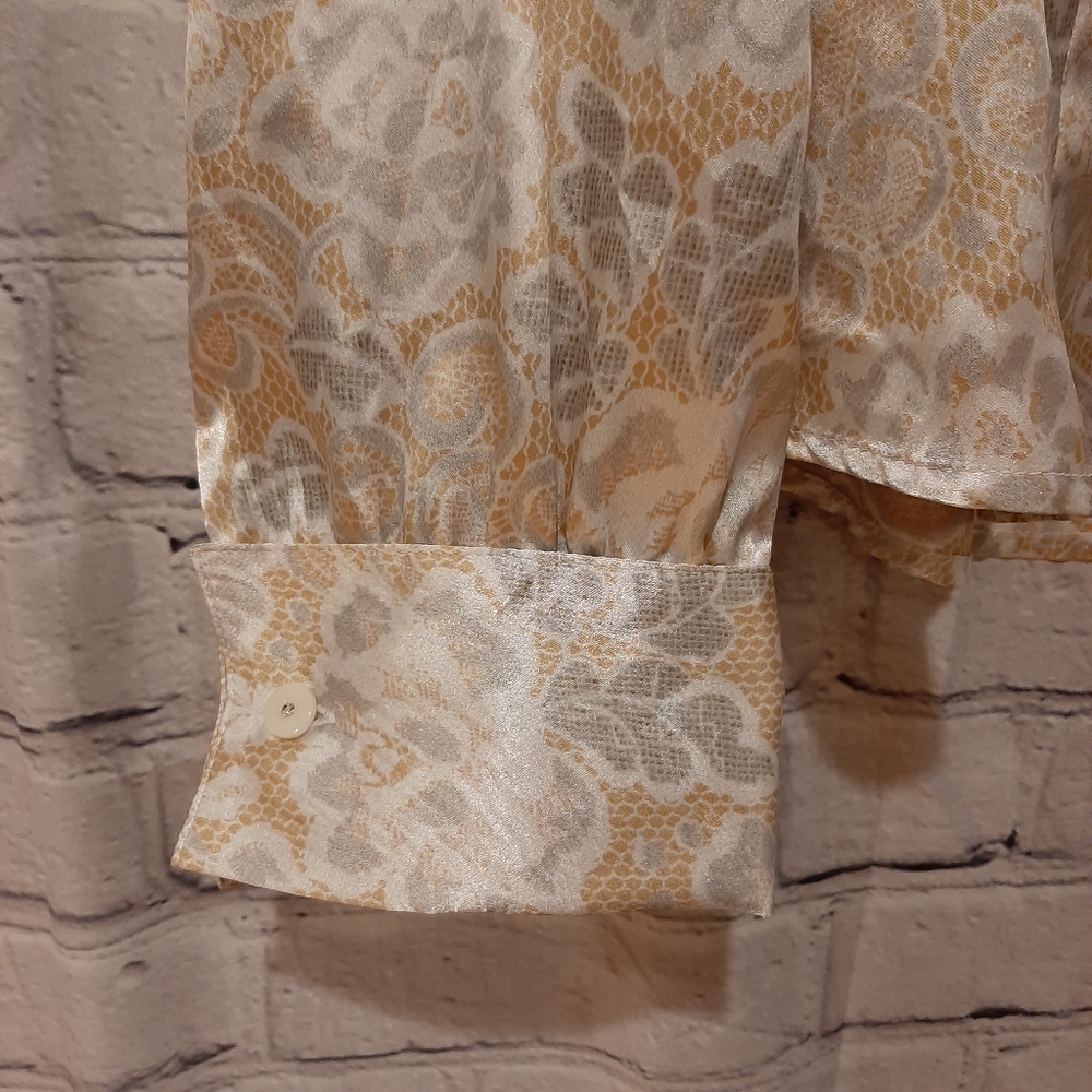 Apostrophe Gray, white and gold long sleeve blouse - Picture 10 of 14
